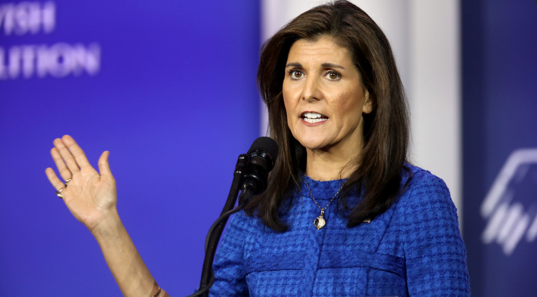 Donald Trump dropped the hammer on Nikki Haley by revealing this ...